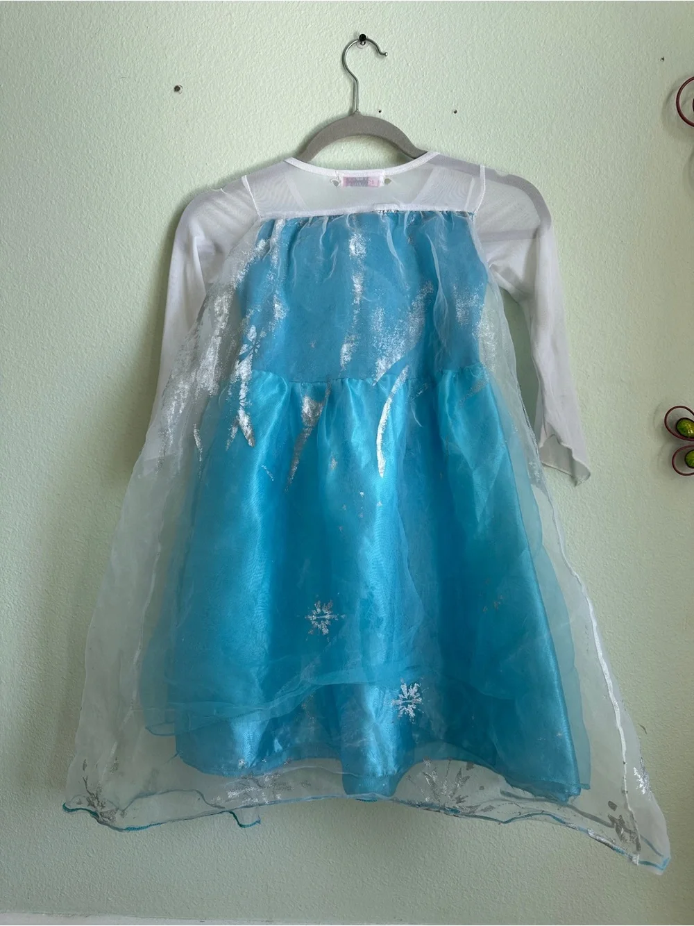 Elsa Inspired Sparkly Blue ICE Princess Dress Euro size 130 or US 7-8